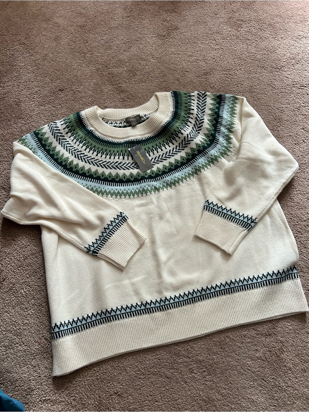 NWT Style & Co. Cream Sweater with Dark and Light Green Fair Isle